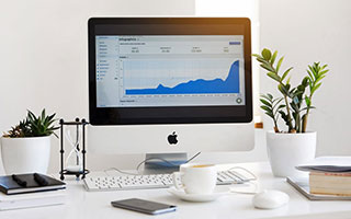 “消失”33天！巴萨副队长回来了：周一回归训练 6000人见证